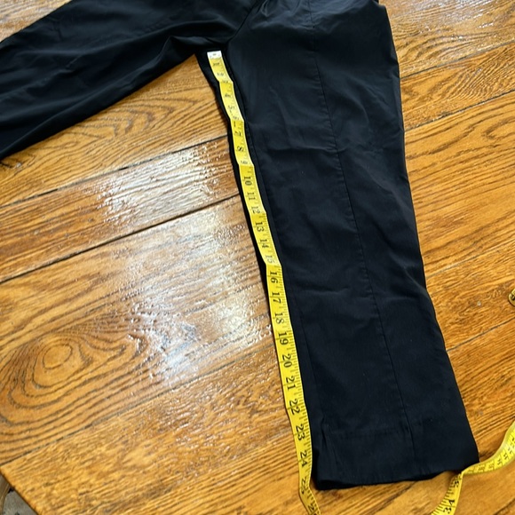 Sharon Young black pants. Size 8.  Zipper cuffs. - Picture 6 of 8